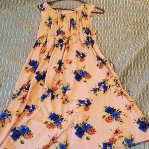 Flowy dress
